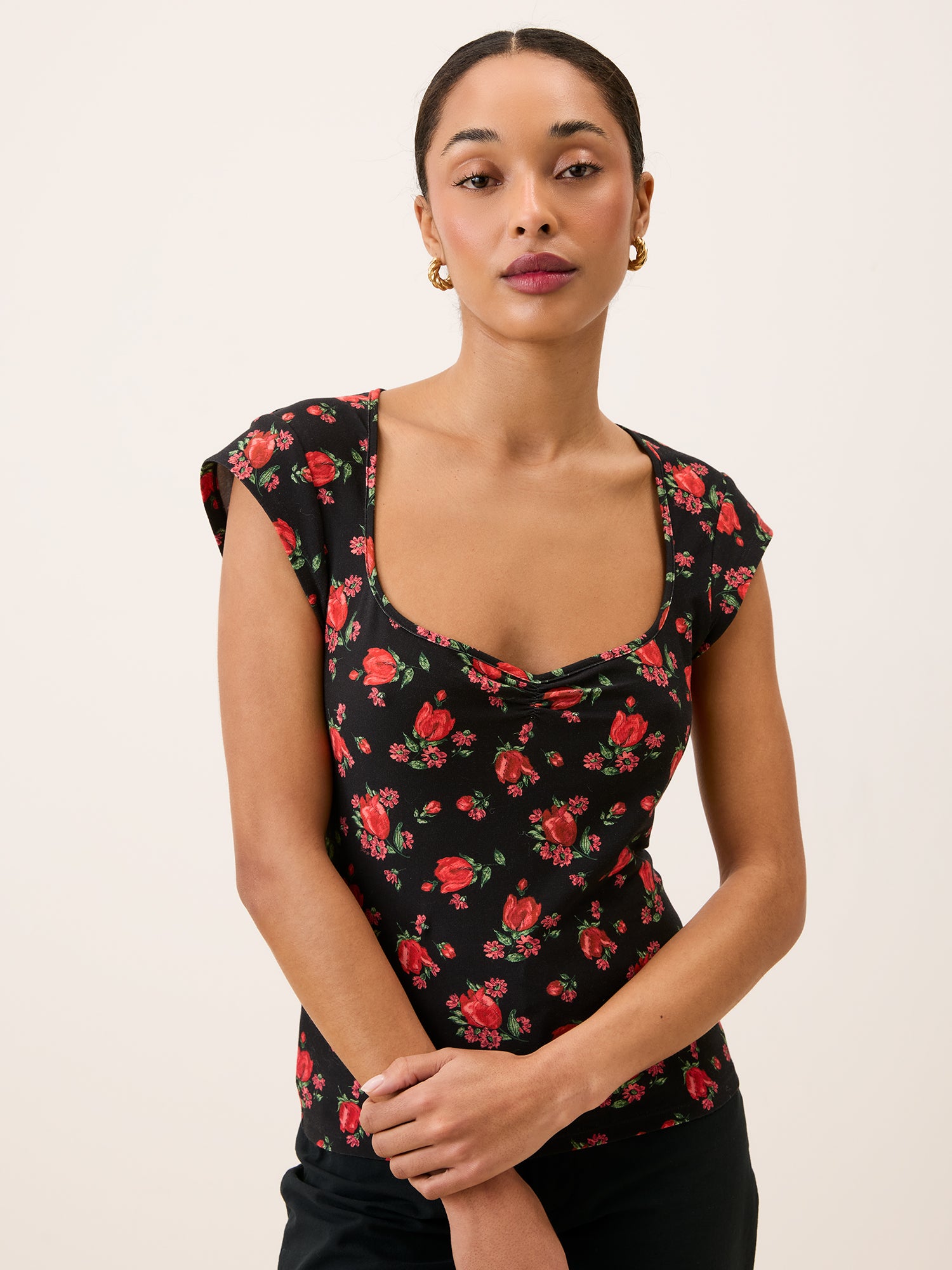 YUNA T-shirt YUNA T-shirt