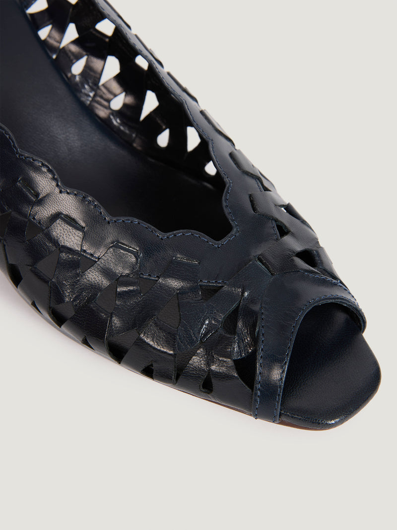 BORDELAISE sandals
