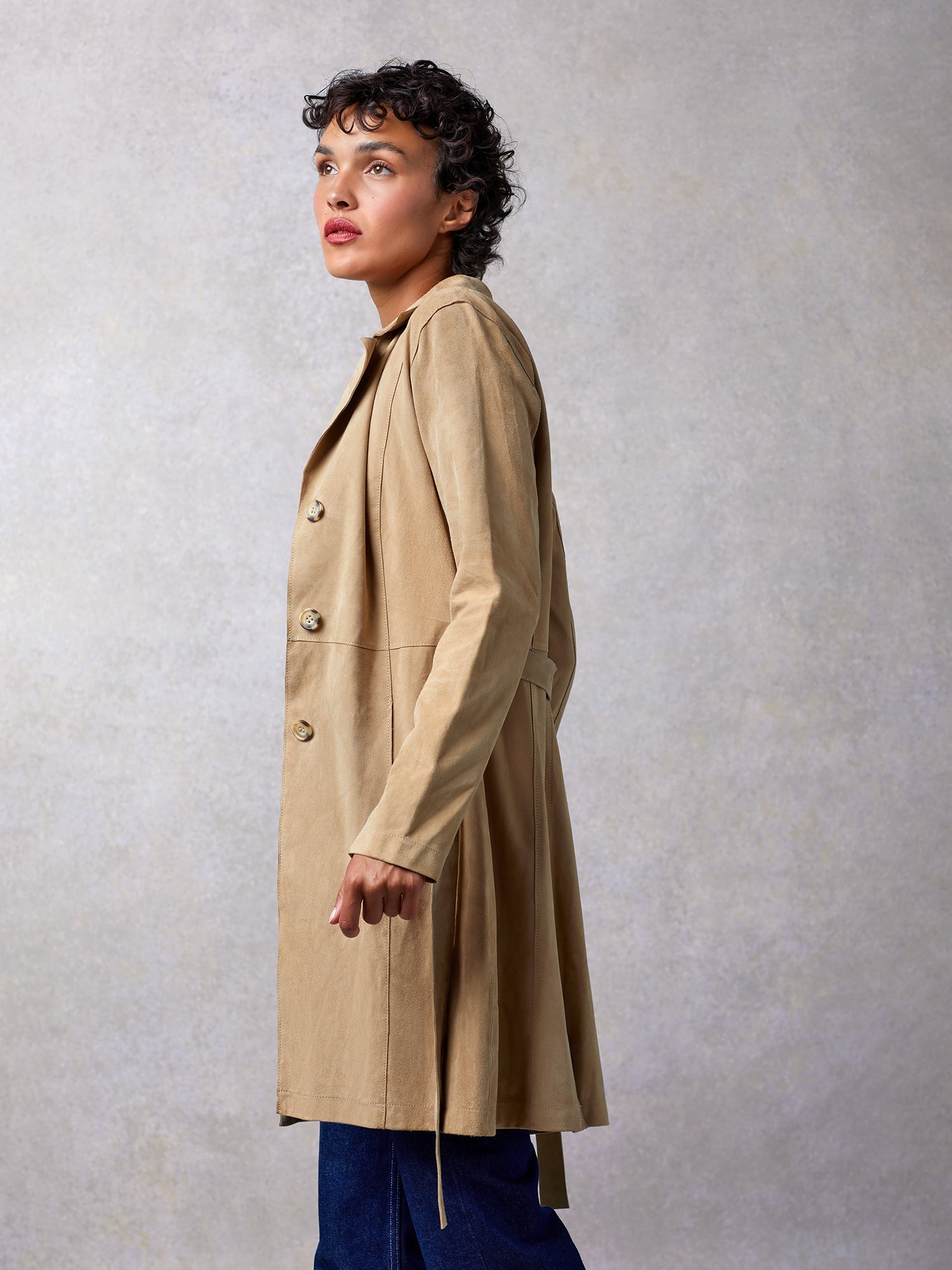 COLUMBO Trench