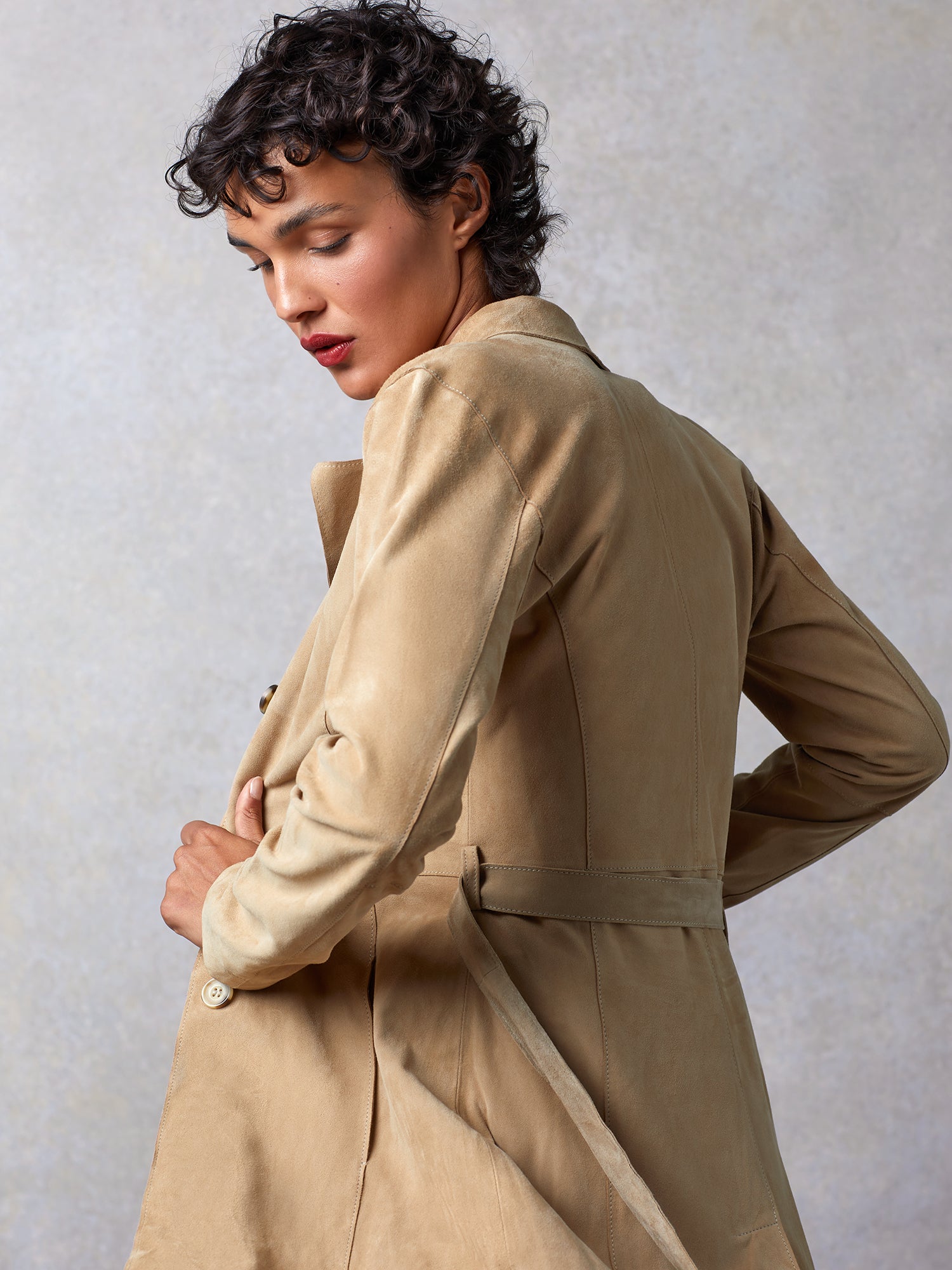 COLUMBO Trench