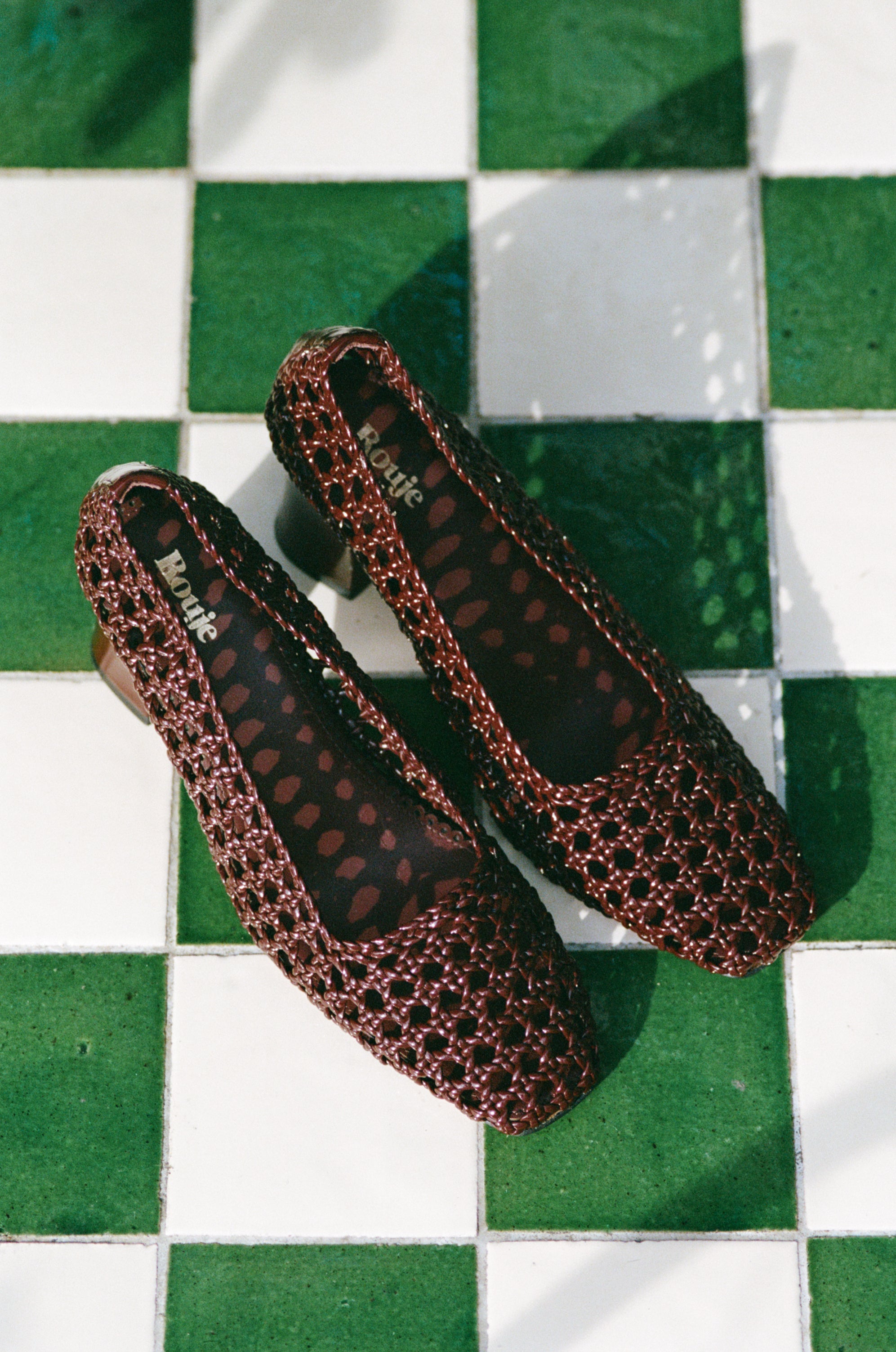 VENETIAN pumps