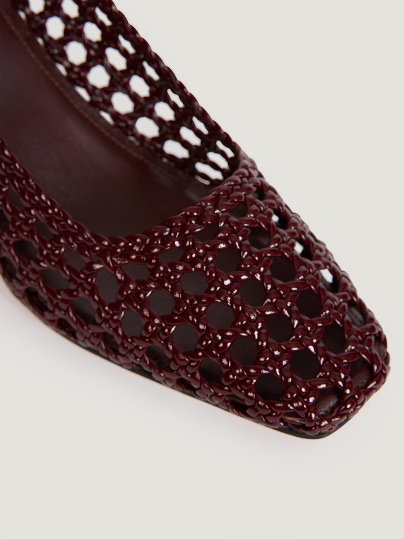 VENETIAN pumps